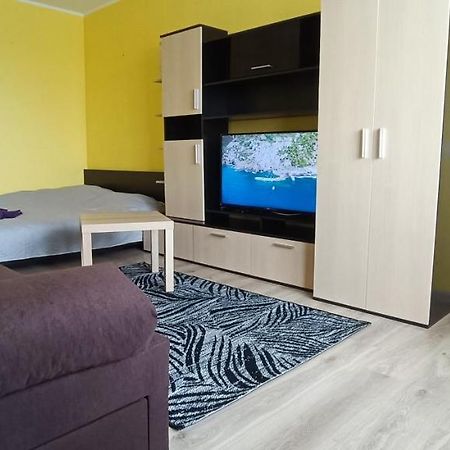 Adeles Apartamentai Panevezyje Panevėžys Exteriör bild